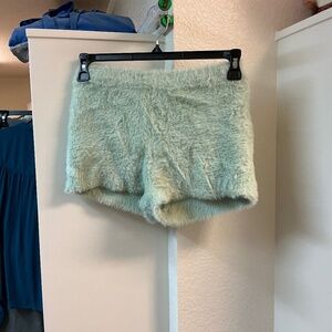 Green fuzzy warm comfy pajama booty shorts. Victoria’s Secret size L 170/104A